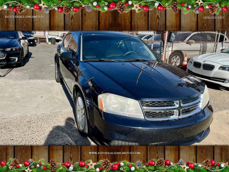 2012 Dodge Avenger SE photo 1