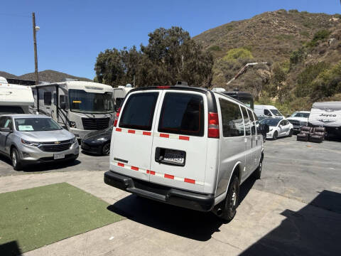 2020 Chevrolet Express 2500