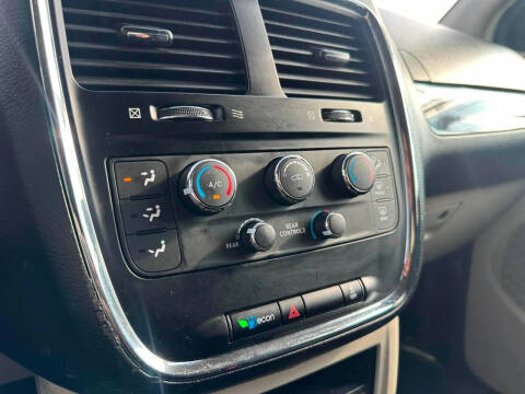 2012 Dodge Grand Caravan SXT