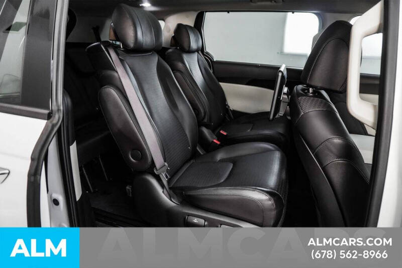 2024 Kia Carnival SX Prestige