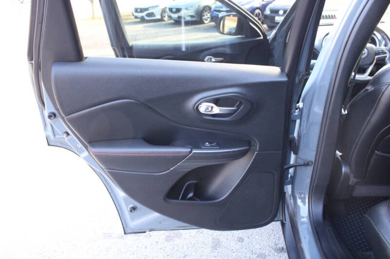 2015 Jeep Cherokee Trailhawk