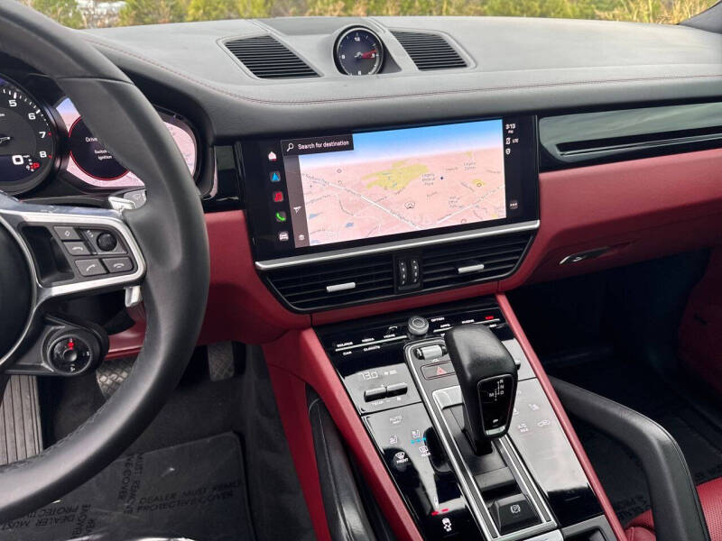 2022 Porsche Cayenne Coupe Platinum Edition