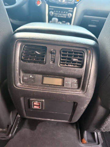 2018 Nissan Pathfinder S