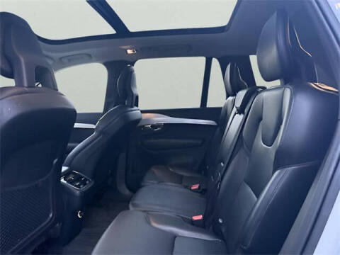 2018 Volvo XC90 T5 Momentum 7-Passenger