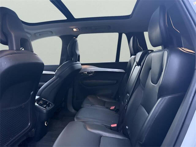 2018 Volvo XC90 T5 Momentum 7-Passenger