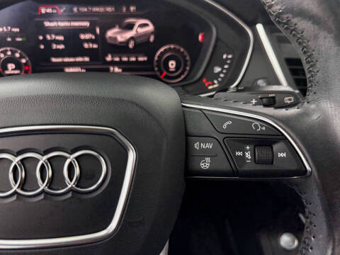 2018 Audi Q5 2.0T quattro Premium Plus