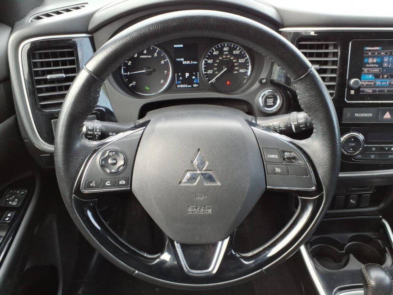 2018 Mitsubishi Outlander LE