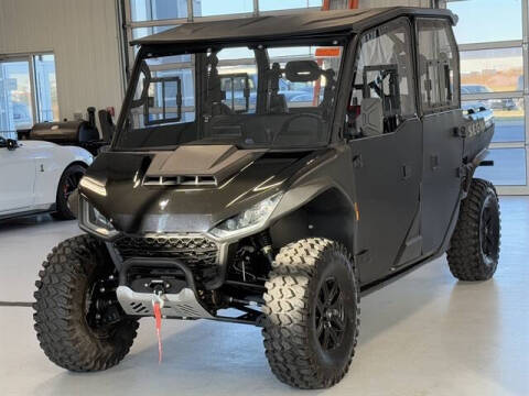 2025 Segway UT10 CREW