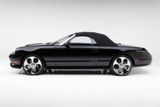 2002 Ford Thunderbird Deluxe