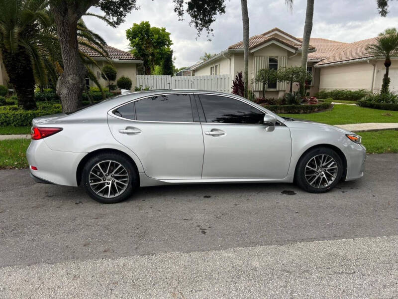 2017 Lexus ES 350