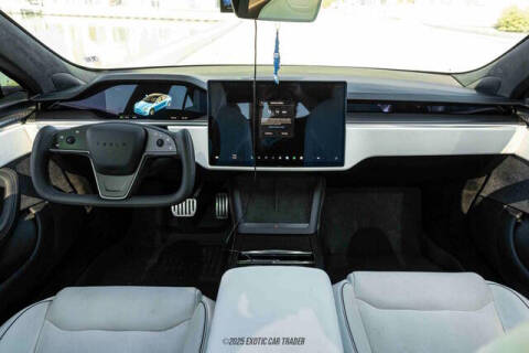 2022 Tesla Model S Plaid