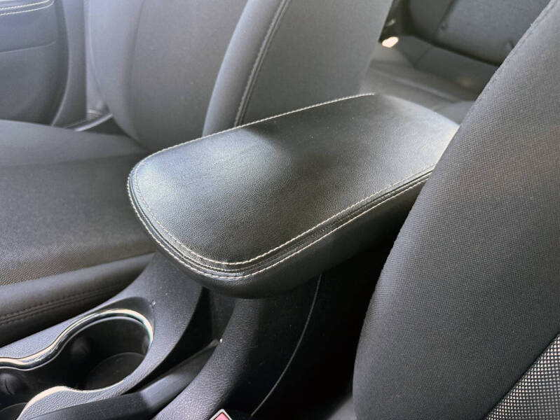 2012 Dodge Avenger SXT