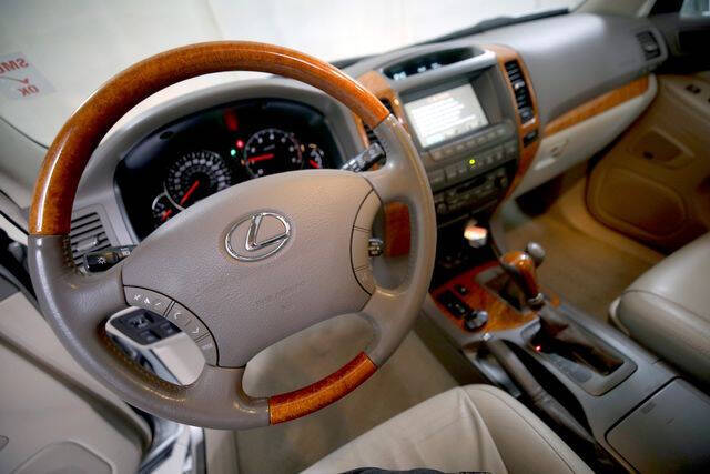 2004 Lexus GX 470