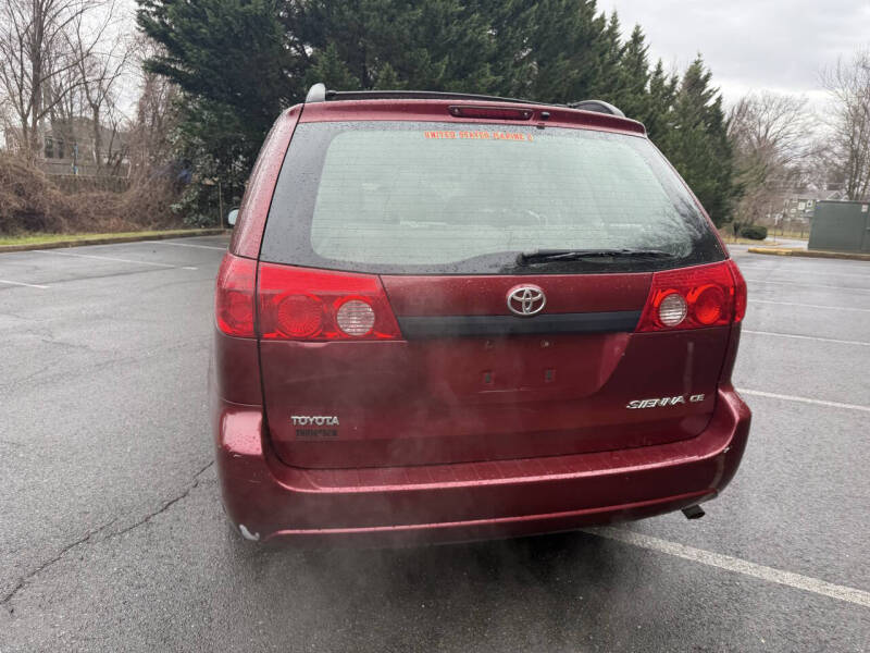 2006 Toyota Sienna CE 7 Passenger