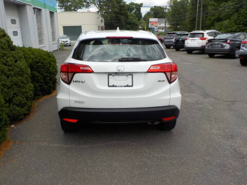 2017 Honda HR-V LX