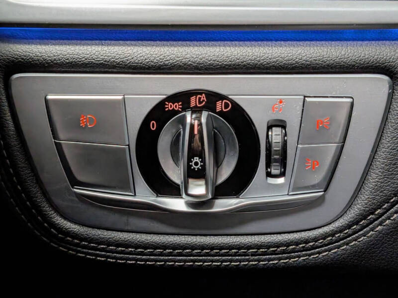 2018 BMW 7 Series 740e xDrive iPerformance