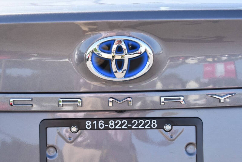 2018 Toyota Camry Hybrid XLE