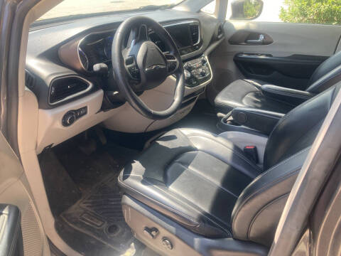 2021 Chrysler Voyager LXi