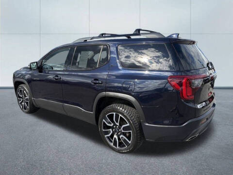 2021 GMC Acadia SLT