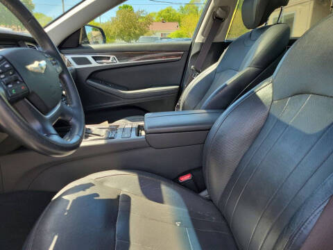 2015 Hyundai Genesis