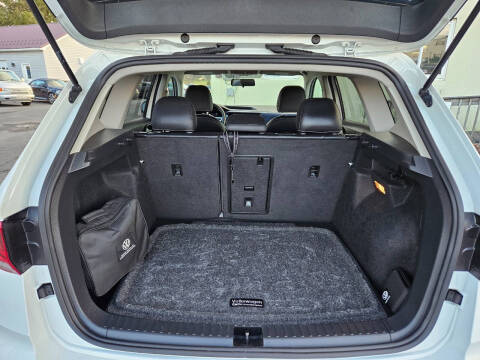 2022 Volkswagen Taos SE 4Motion