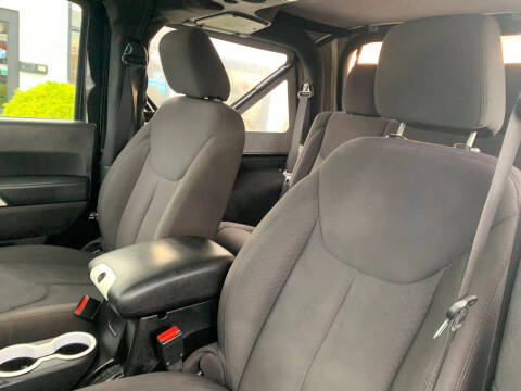 2015 Jeep Wrangler Sport