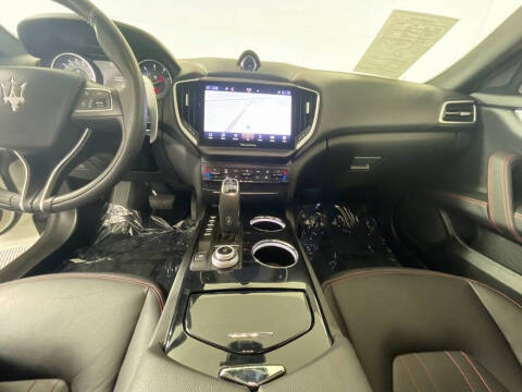2022 Maserati Ghibli Modena