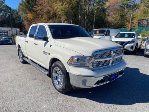 2017 RAM 1500 Laramie