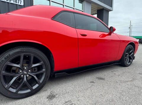 2021 Dodge Challenger SXT