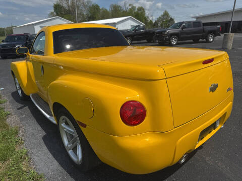 2004 Chevrolet SSR LS
