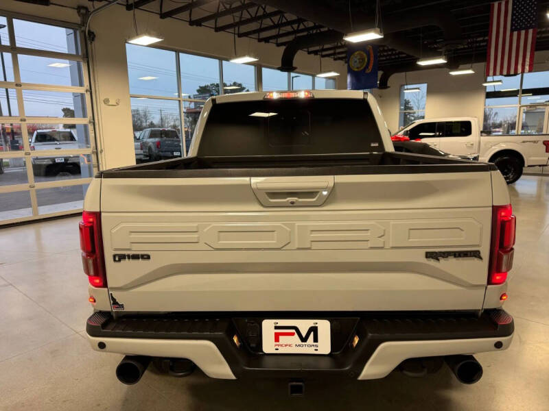 2017 Ford F-150 Raptor