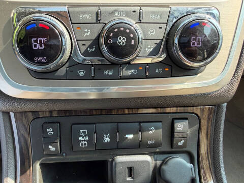 2016 GMC Acadia Denali