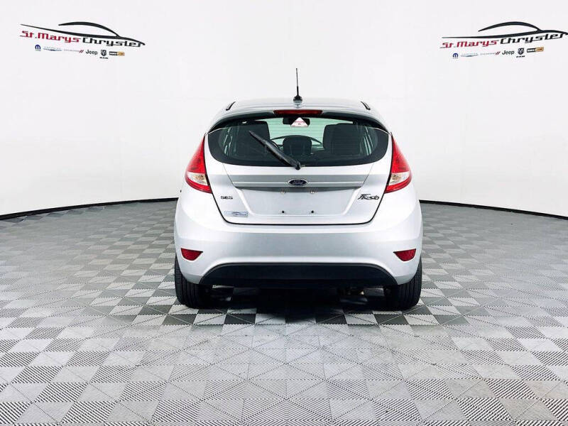 2012 Ford Fiesta SES
