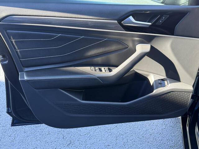 2022 Volkswagen Jetta SEL