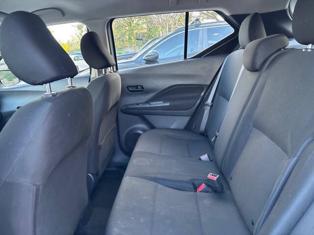 2025 Nissan Kicks Play S