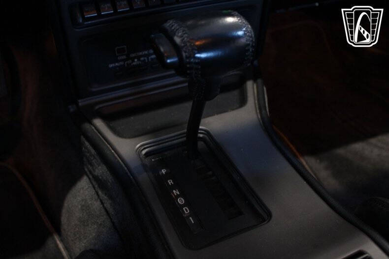 1991 Lincoln Mark VII LSC