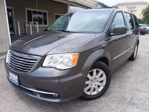 2016 Chrysler Town and Country for sale at Auto Mercado in Clovis CA