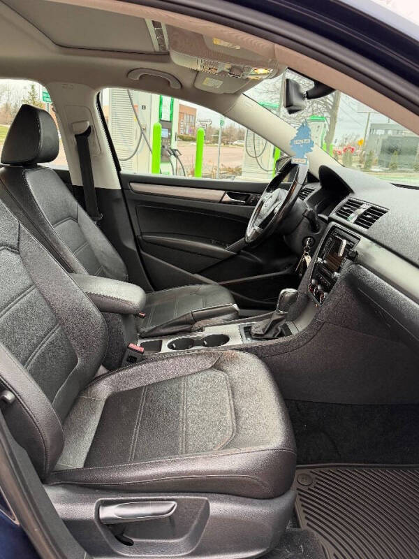 2014 Volkswagen Passat 1.8T SE PZEV