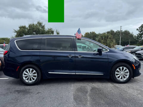 2018 Chrysler Pacifica Touring L