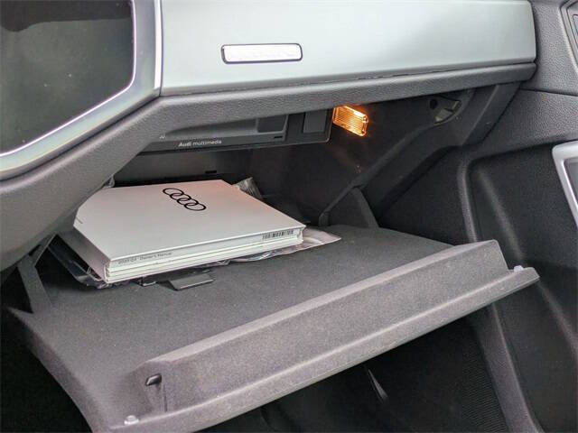 2020 Audi Q3 quattro Premium 45 TFSI