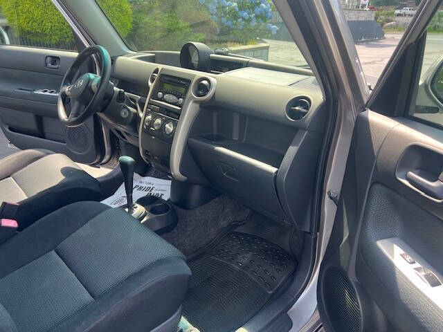 2006 Scion xB