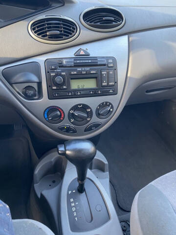 2003 Ford Focus ZX5