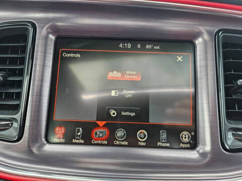 2015 Dodge Challenger SXT