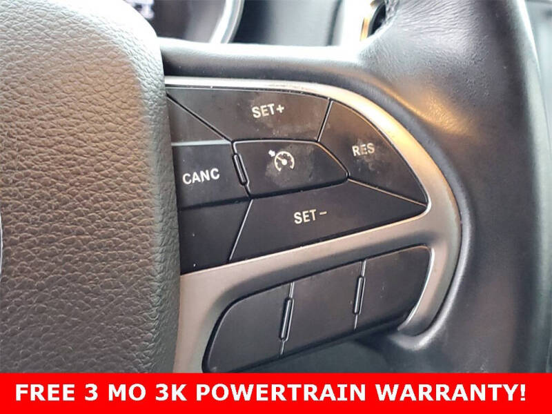 2019 Jeep Grand Cherokee Laredo E