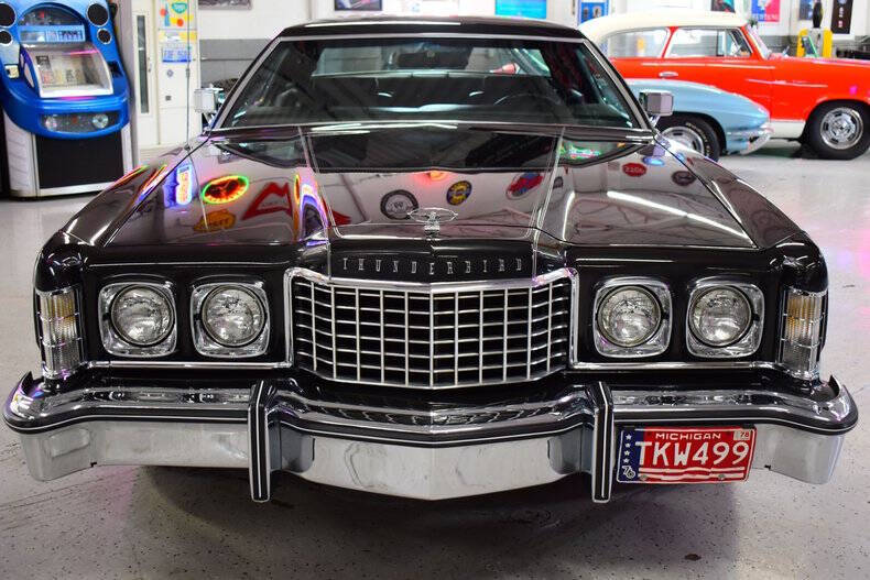 1976 Ford Thunderbird