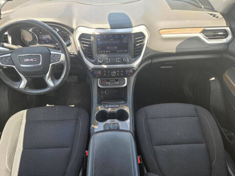 2022 GMC Acadia SLE