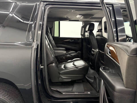 2020 Cadillac Escalade ESV Premium Luxury