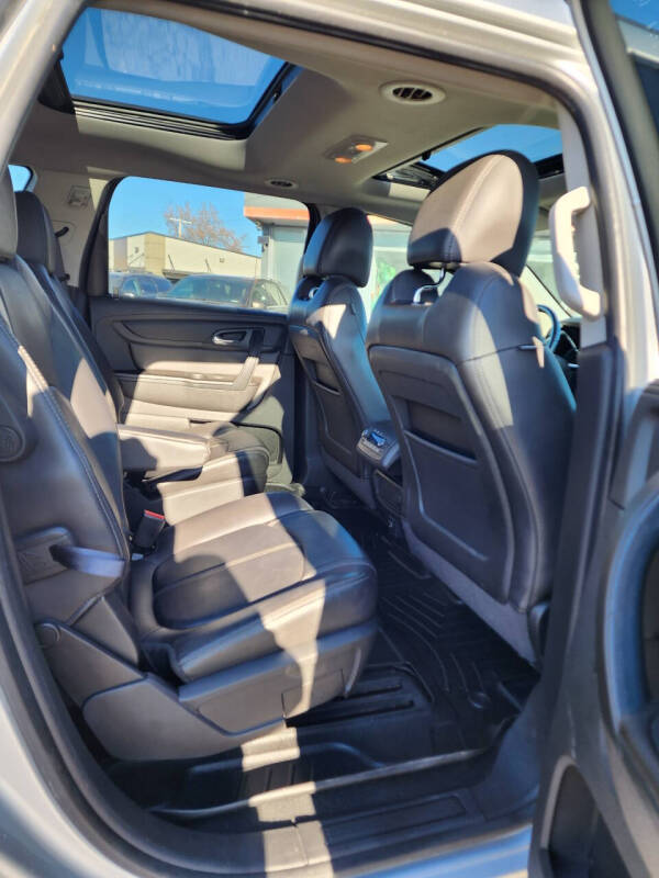 2016 Chevrolet Traverse LT