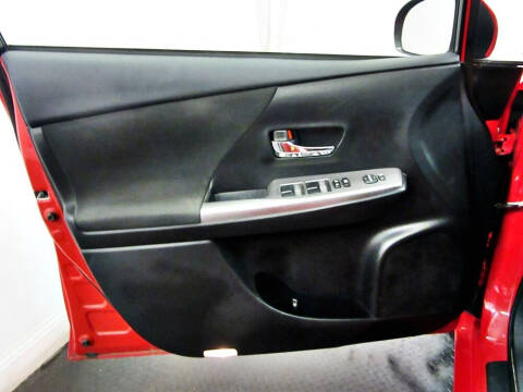 2017 Toyota Prius v Three