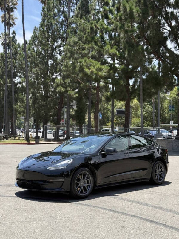 2021 Tesla Model 3 Standard Range Plus